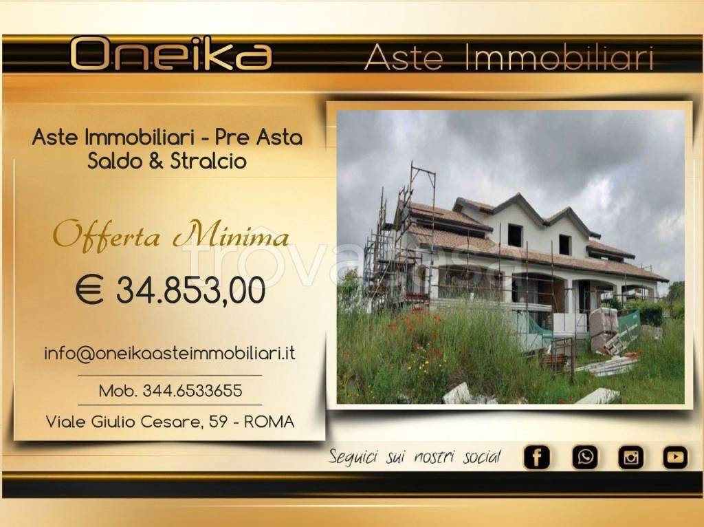 casa indipendente in vendita a Montefiascone