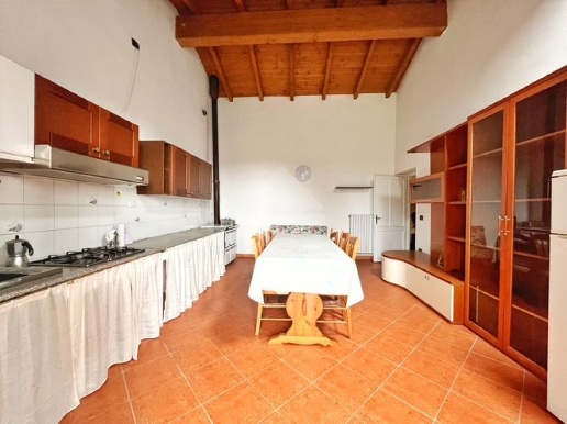 casa indipendente in vendita a Montefiascone