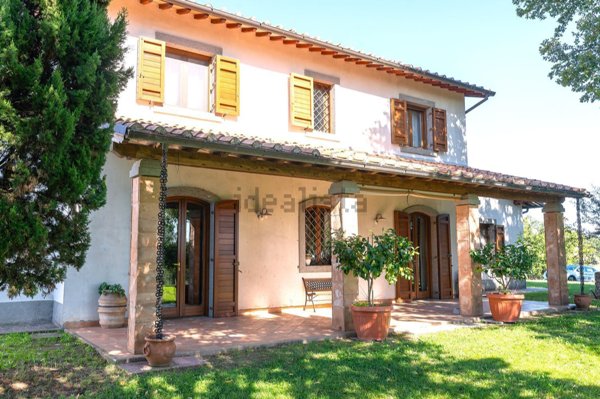 casale in vendita a Montefiascone