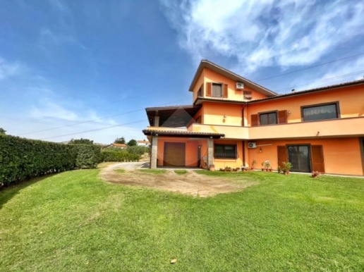 appartamento in vendita a Montefiascone