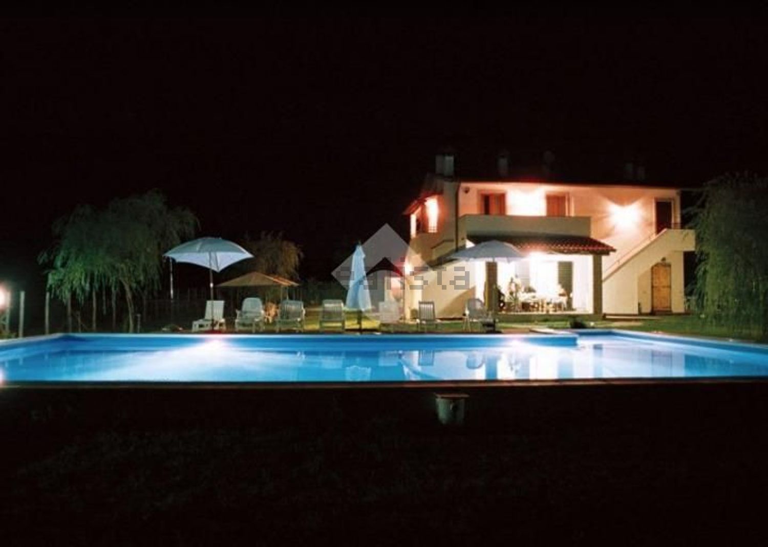 casa indipendente in vendita a Montefiascone