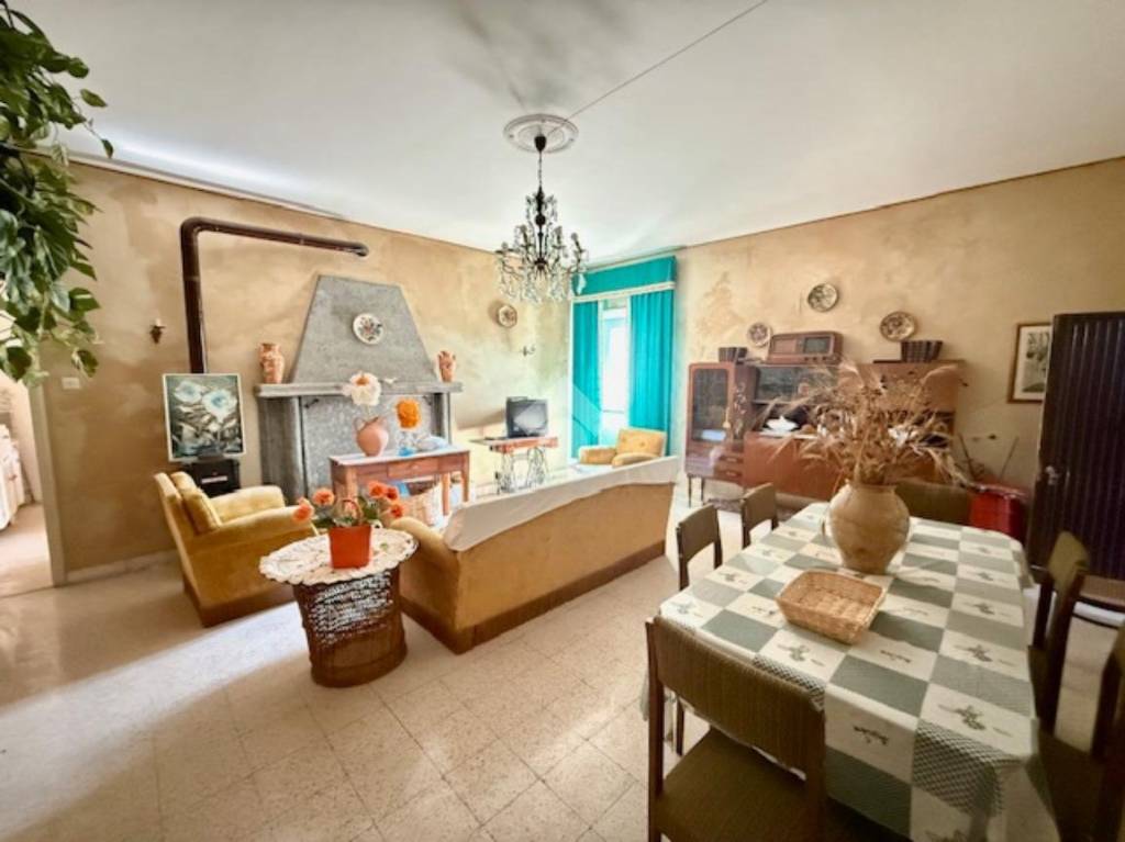 appartamento in vendita a Montefiascone