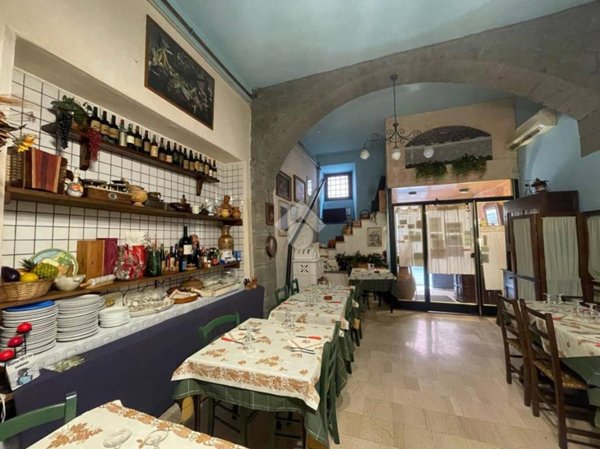negozio in vendita a Montefiascone