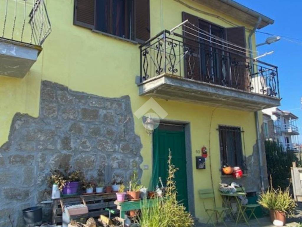 casa indipendente in vendita a Montefiascone in zona Zepponami