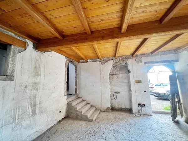 casa indipendente in vendita a Montefiascone