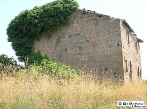 casale in vendita a Montefiascone