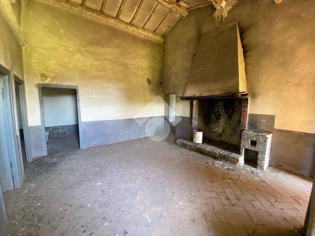 casa indipendente in vendita a Montefiascone