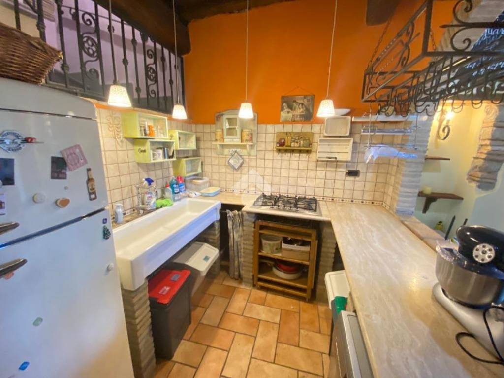 casa indipendente in vendita a Montefiascone