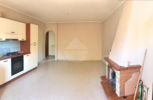 casa indipendente in vendita a Montefiascone
