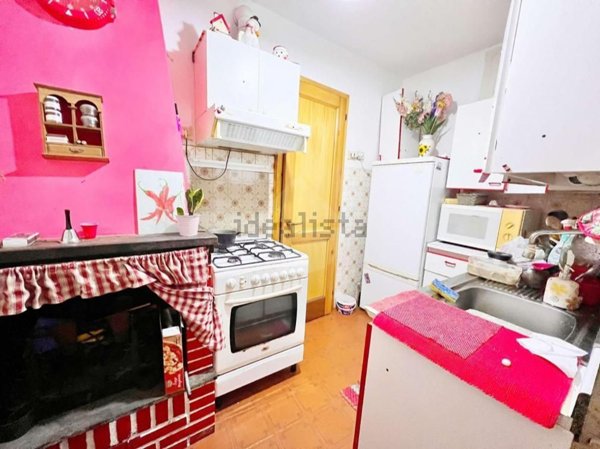 casa indipendente in vendita a Montefiascone