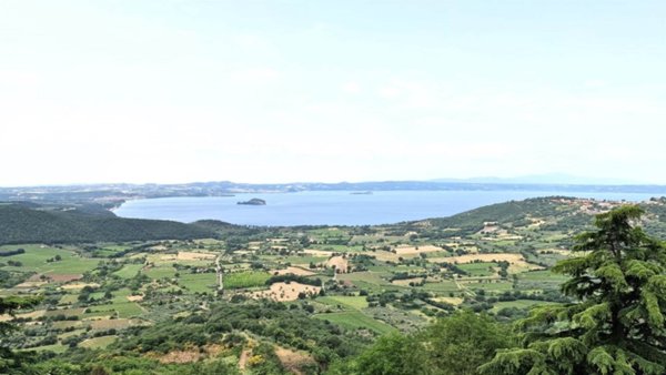 appartamento in vendita a Montefiascone