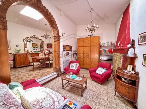 casa indipendente in vendita a Montefiascone