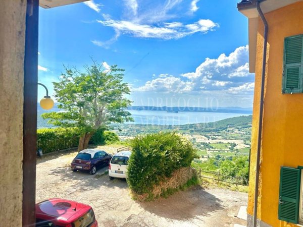 appartamento in vendita a Montefiascone in zona Poggio Frusta