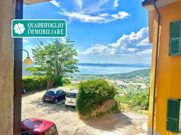 appartamento in vendita a Montefiascone in zona Poggio Frusta
