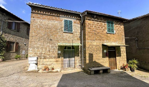 appartamento in vendita a Montefiascone in zona Mentuccia