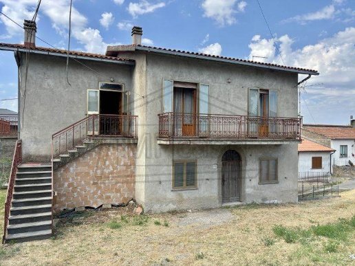 casa indipendente in vendita a Montefiascone in zona Mentuccia