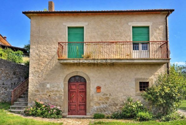 casa indipendente in vendita a Montefiascone in zona Poggio Frusta
