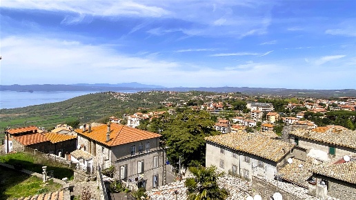 appartamento in vendita a Montefiascone