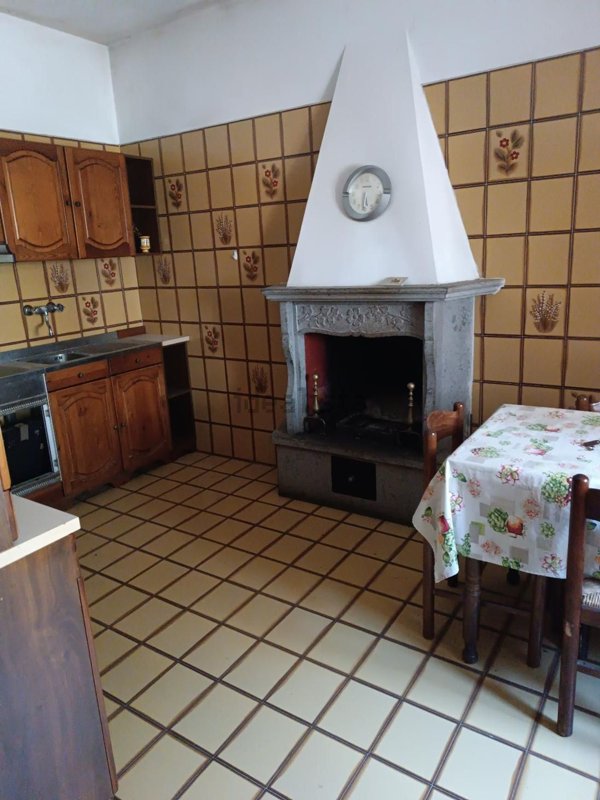 appartamento in vendita a Montefiascone in zona Poggio Frusta