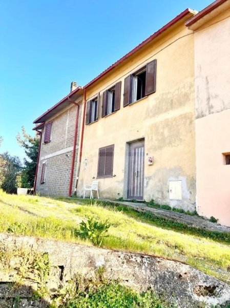 casa indipendente in vendita a Montefiascone in zona Le Coste