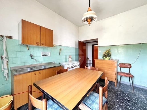 casa indipendente in vendita a Montefiascone