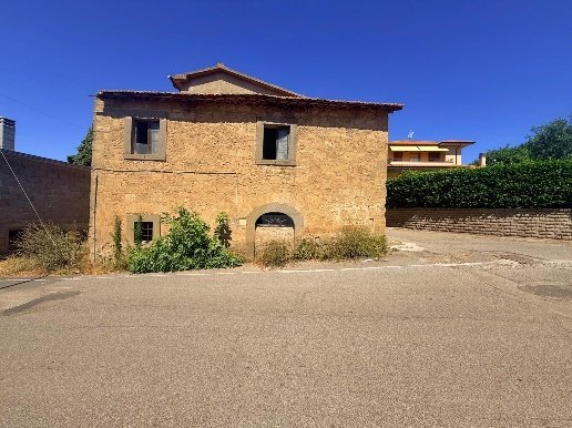 casale in vendita a Montefiascone