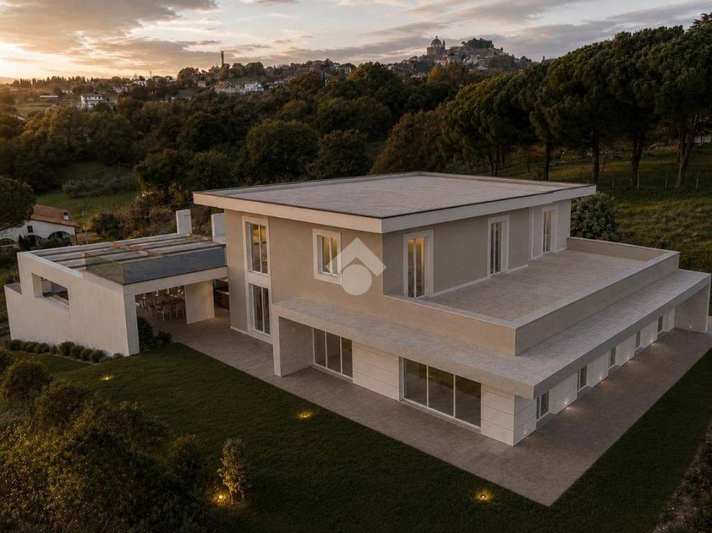 casa indipendente in vendita a Montefiascone in zona Cipollone