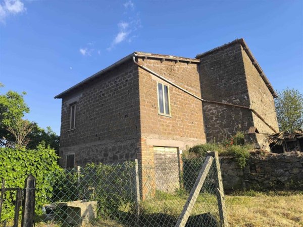 casa indipendente in vendita a Montefiascone in zona Zepponami