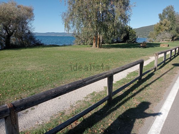 terreno in vendita a Montefiascone