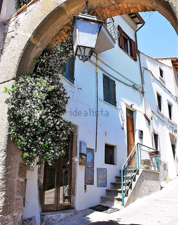 appartamento in vendita a Montefiascone