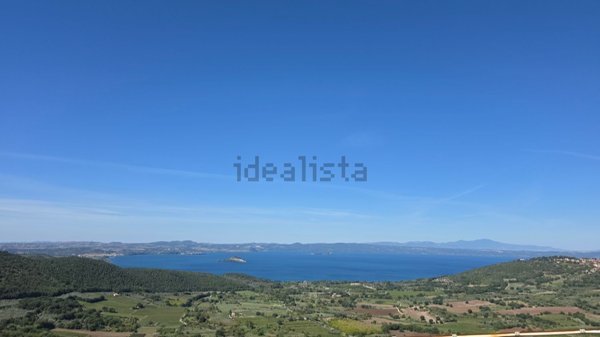 appartamento in vendita a Montefiascone
