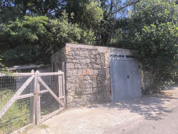 appartamento in vendita a Montefiascone in zona Zepponami