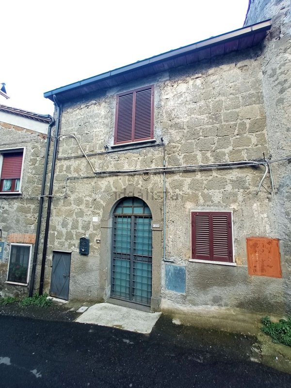 casa indipendente in vendita a Montefiascone in zona Zepponami