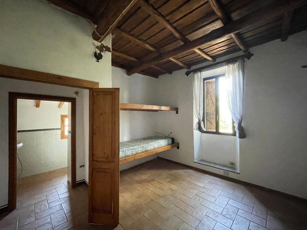 casa indipendente in vendita a Montefiascone
