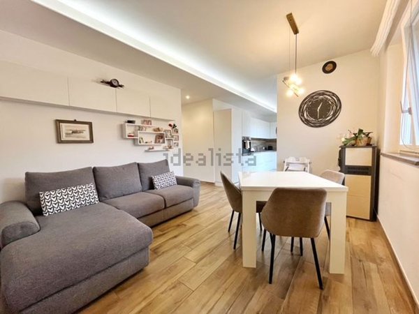 casa indipendente in vendita a Montefiascone