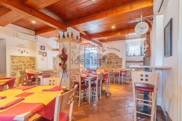 casa indipendente in vendita a Monte Romano