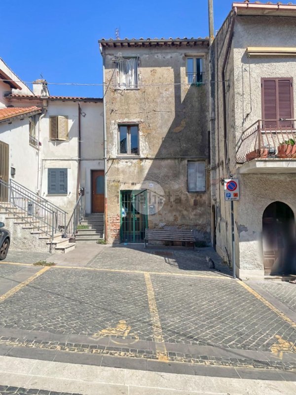 appartamento in vendita a Monterosi