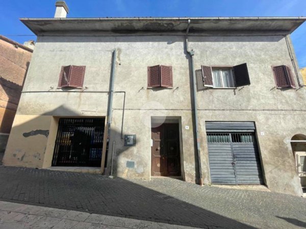 appartamento in vendita a Monterosi
