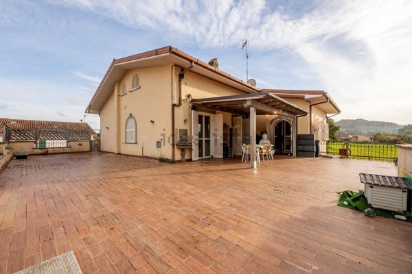appartamento in vendita a Monterosi