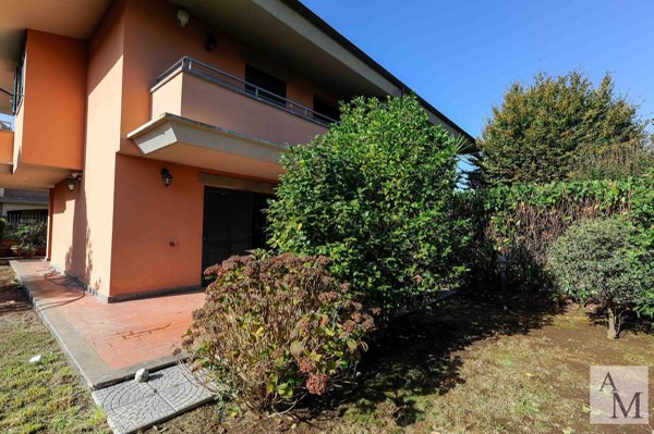 casa indipendente in vendita a Monterosi