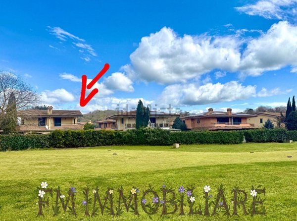 casa indipendente in vendita a Monterosi