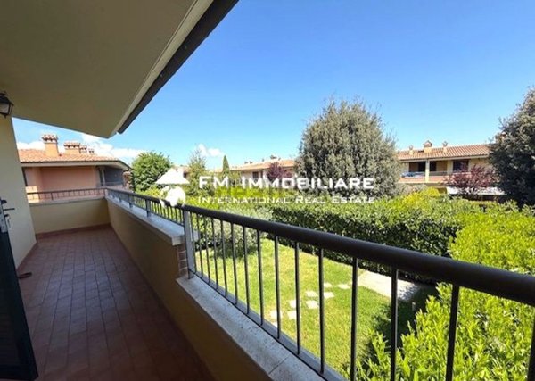 casa indipendente in vendita a Monterosi