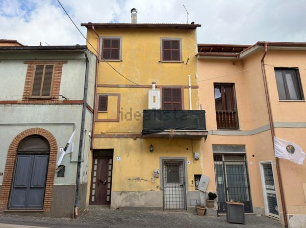 appartamento in vendita a Monterosi