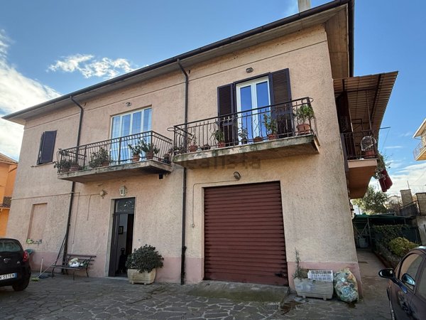 appartamento in vendita a Monterosi