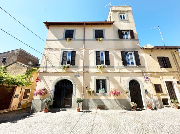 casa indipendente in vendita a Nepi