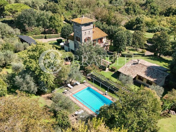 casa indipendente in vendita a Nepi