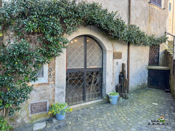 negozio in vendita a Nepi