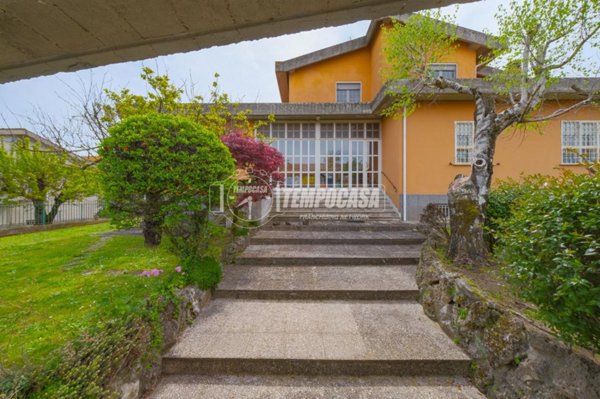 casa indipendente in vendita a Nepi