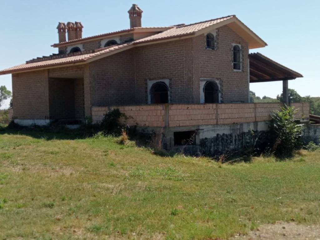 casa indipendente in vendita a Nepi