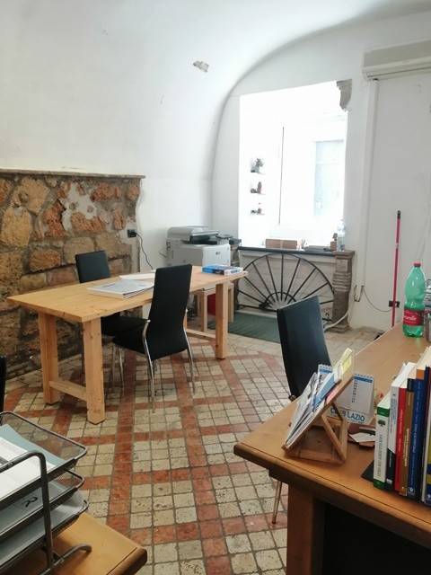 trivano in vendita a Nepi